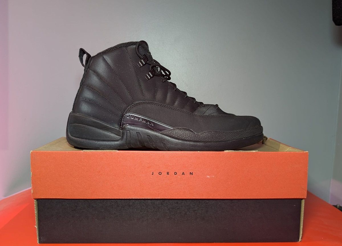 Jordan Brand Size 13 - Air Jordan 12 Retro Winterized Triple Black Size US 13 / EU 46 - 1 Thumbnail
