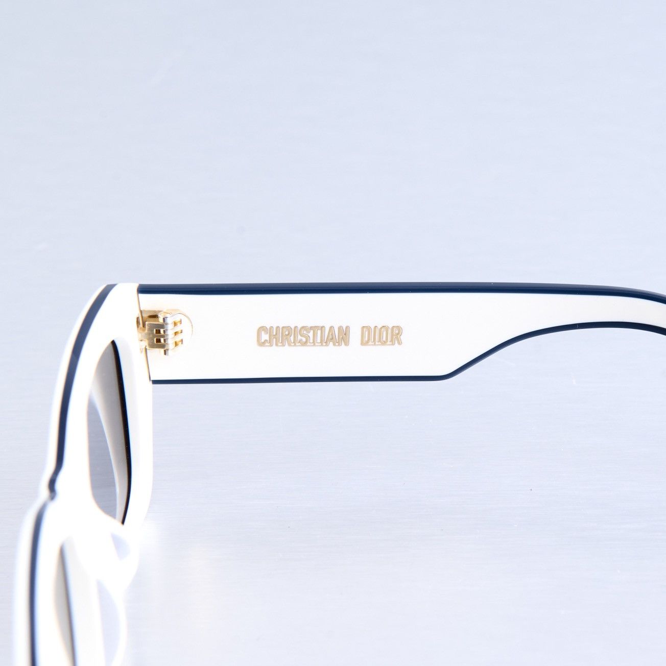 Dior DIOR DIORPACIFIC S2U 95A8 SUNGLASSES Size ONE SIZE - 4 Thumbnail