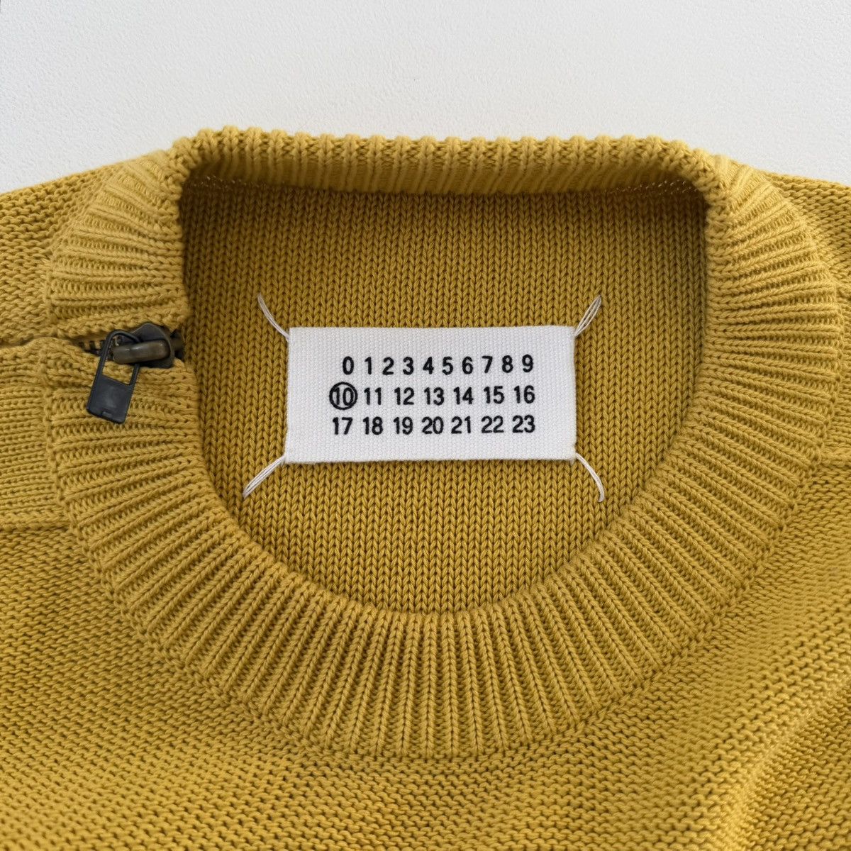 Maison Margiela Sample Mustard Cotton Textured Knit Sweater Size US M / EU 48-50 / 2 - 6 Thumbnail