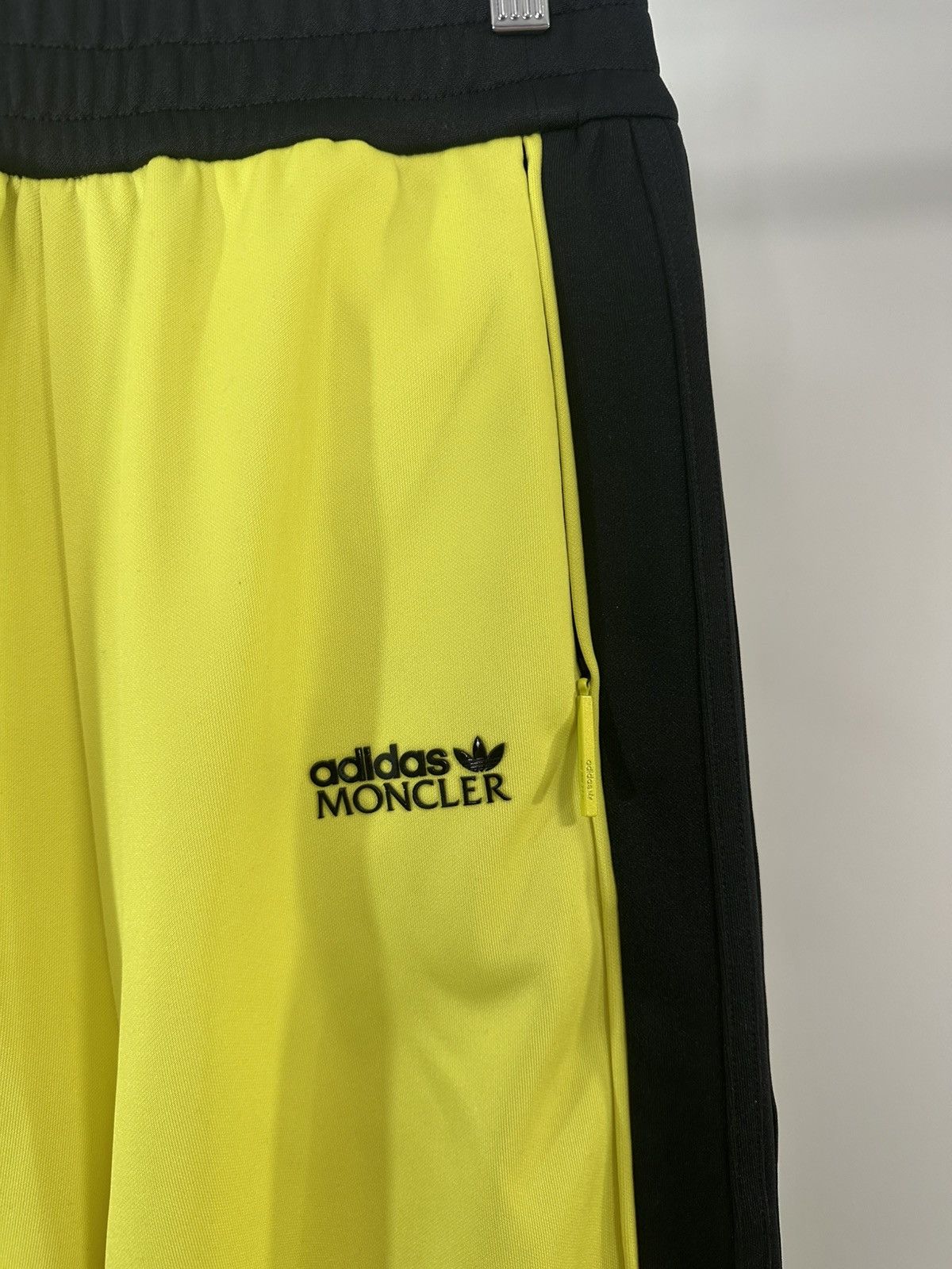 Adidas × Moncler Moncler x Adidas track pants Size US 30 / EU 46 - 5 Thumbnail