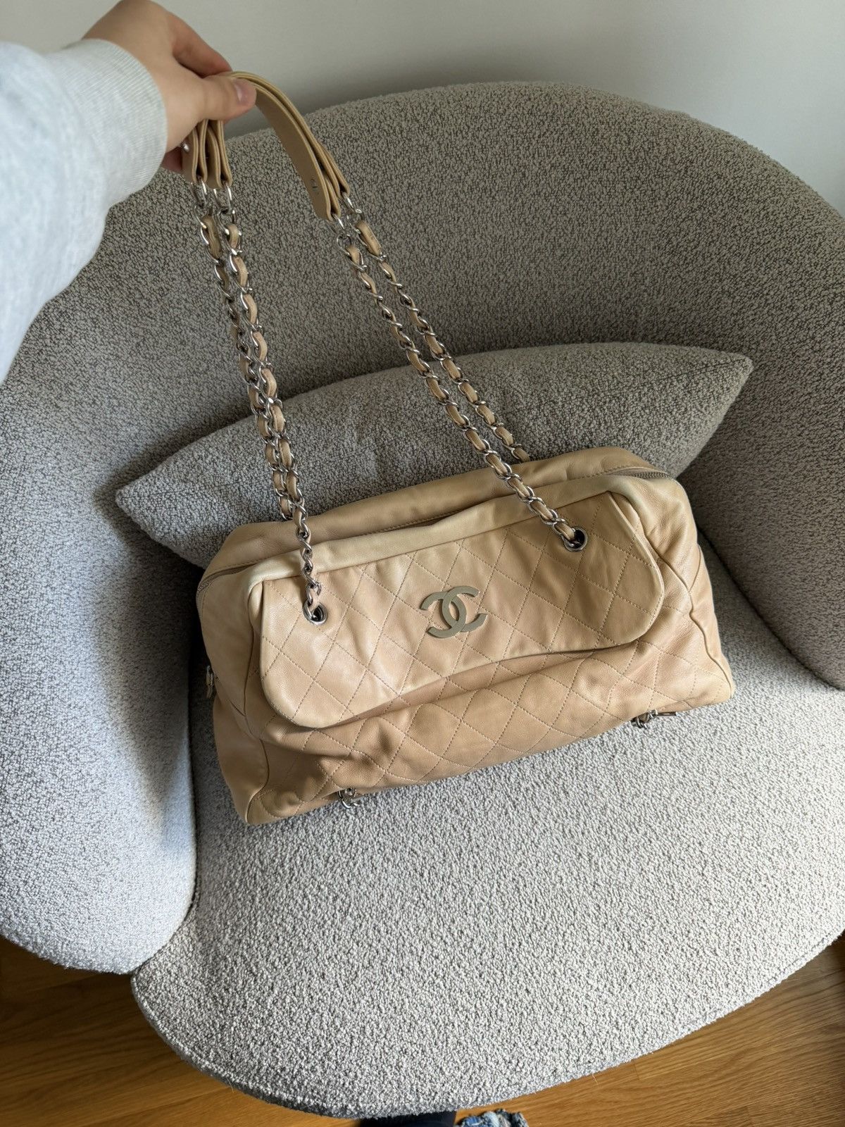 Chanel Chanel Sharpei Lambskin Quilted Bowler (Beige) Size ONE SIZE - 4 Thumbnail
