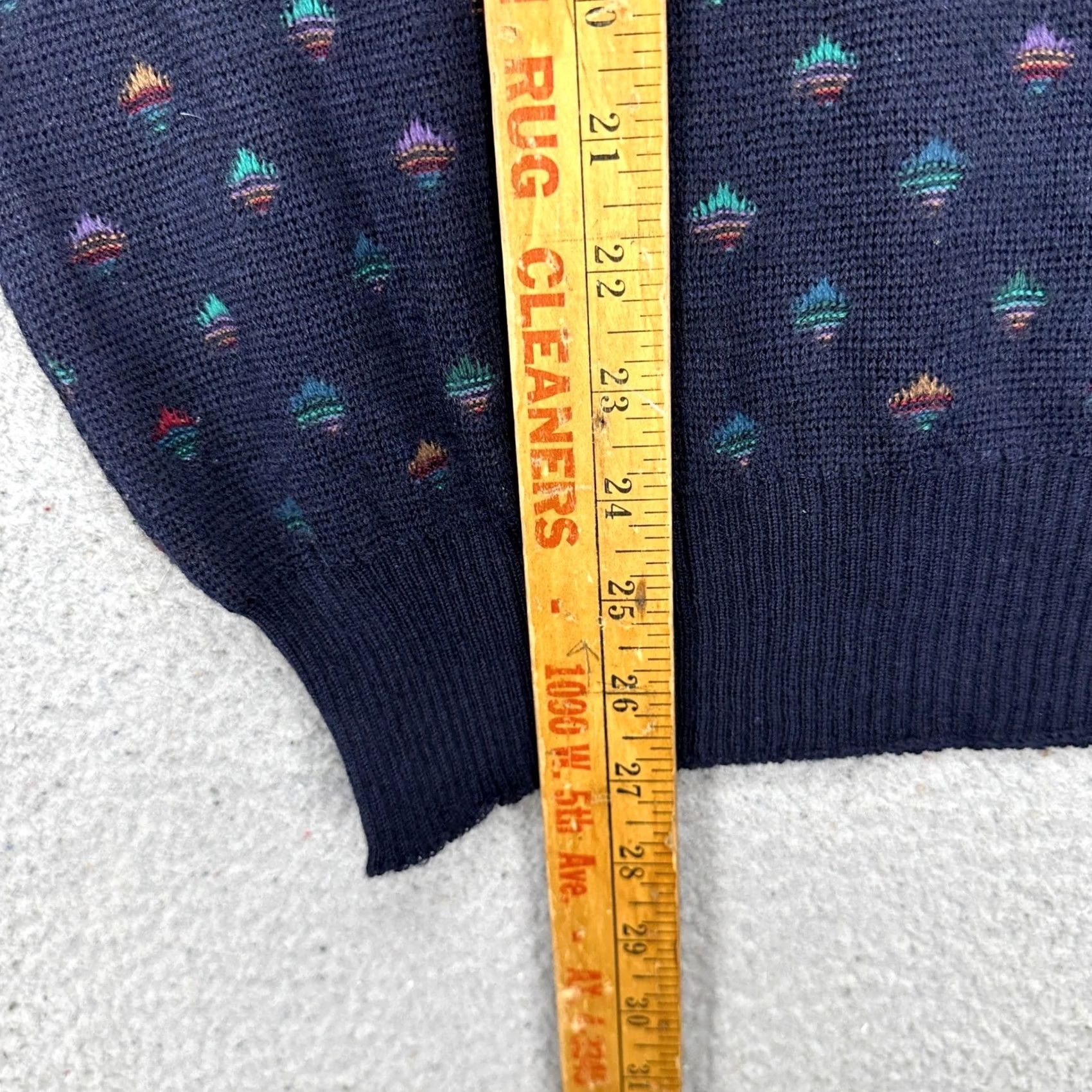 Vintage VINTAGE Harbor Club Mens Sweater Vest Large Navy Blue Multi Geometric V-Neck Size US L / EU 52-54 / 3 - 7 Thumbnail