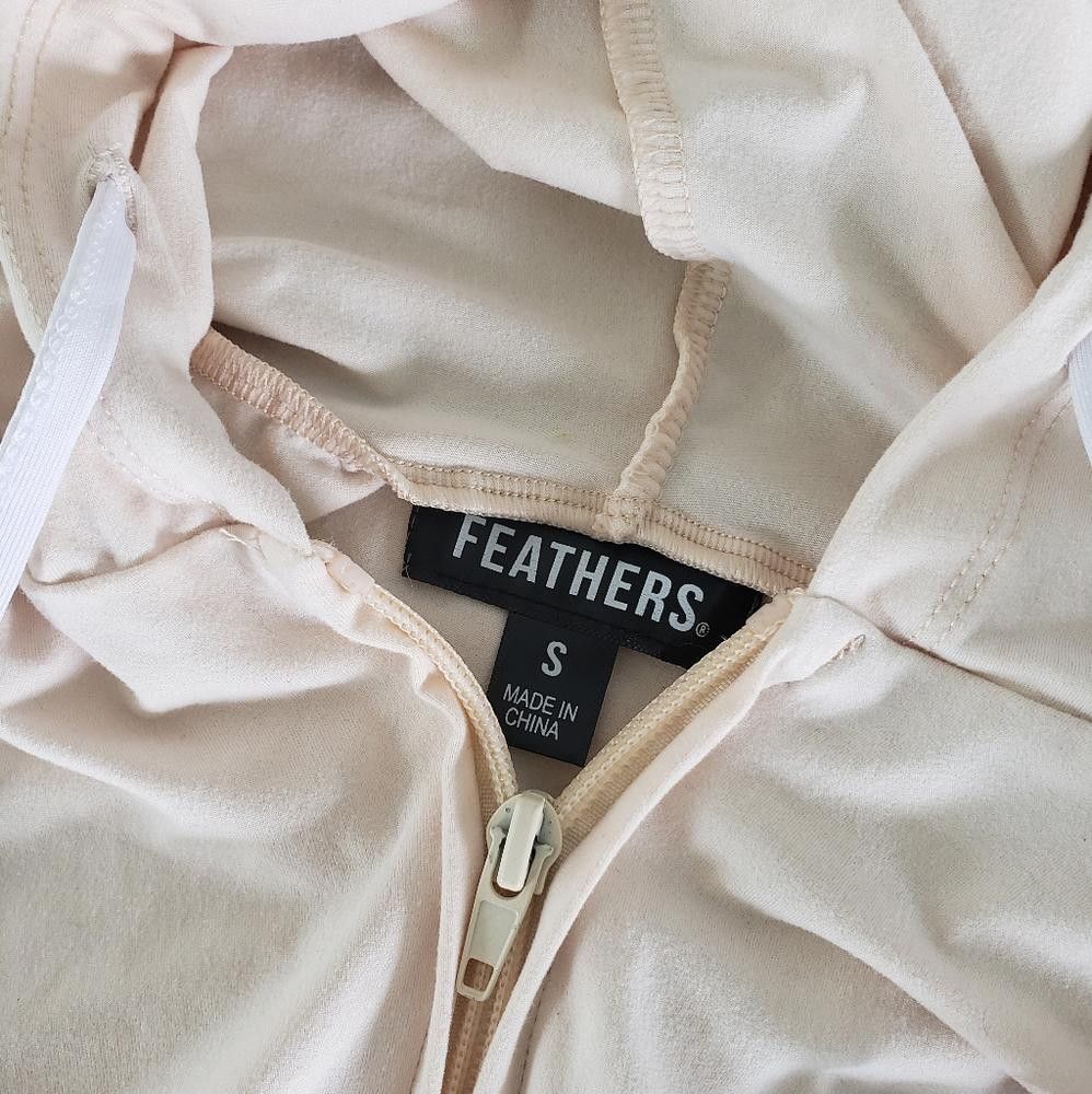 Designer Beige White Striped Feathers Sweat Suit Zip Up Size 28" / US 6 / IT 42 - 3 Thumbnail