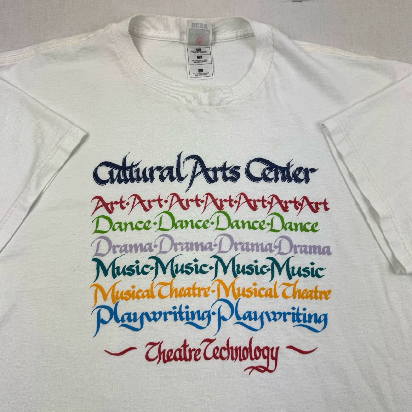Fruit Of The Loom VINTAGE Fruit of the Loom T-Shirt Adult XL White Art 90s Drama Theater Music Dance Plays 90s Mens Shirts Size US XL / EU 56 / 4 - 2 Thumbnail