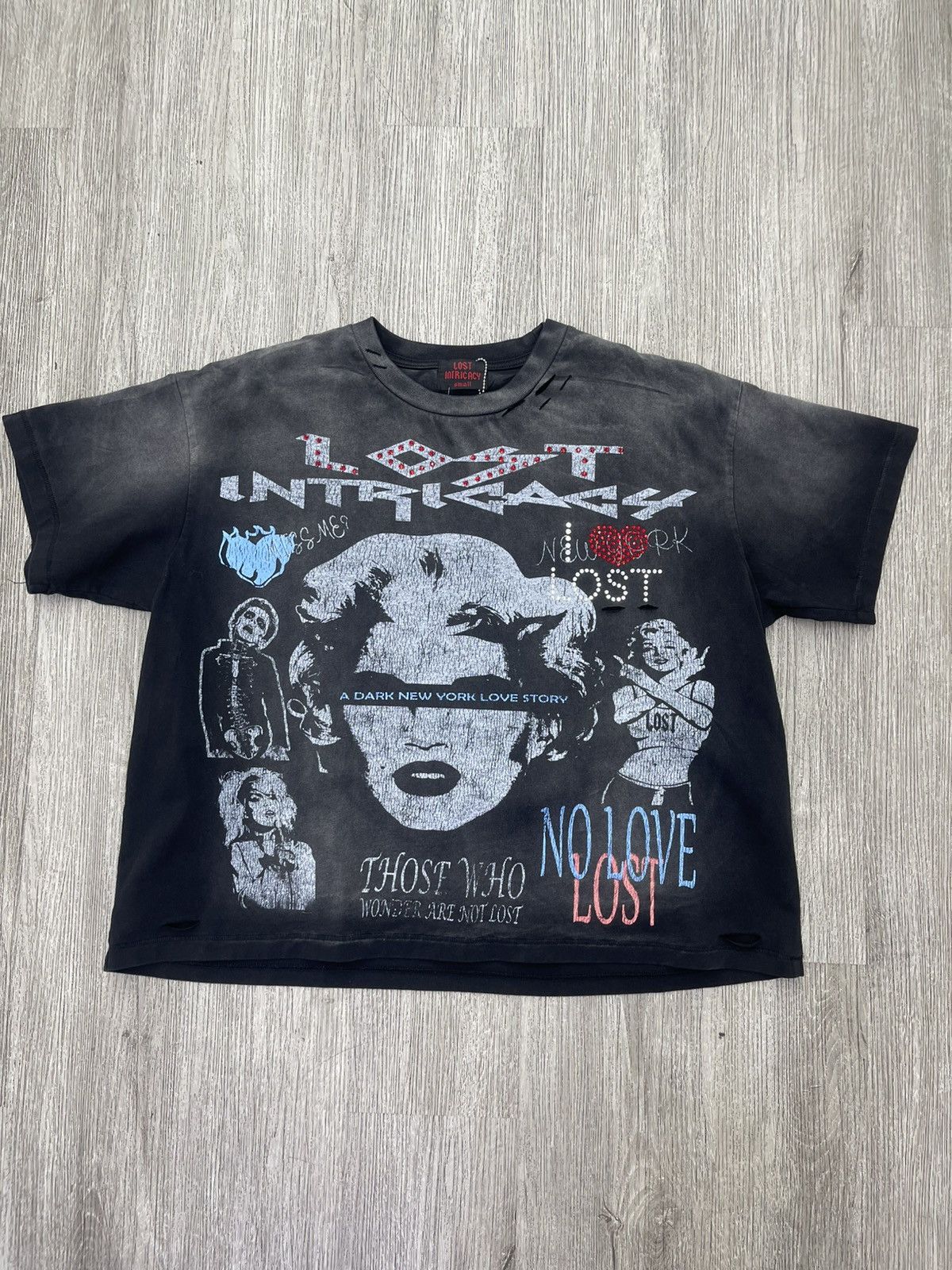 LOST INTRICACY Lost intricacy tee (black) Size US S / EU 44-46 / 1 - 1 Thumbnail