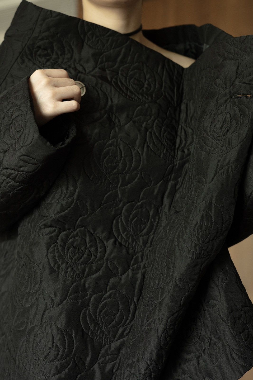 Comme des Garcons tricot Comme des Garçons AW1999 Silk Quilted Wrap Jacket Size ONE SIZE - 11 Thumbnail