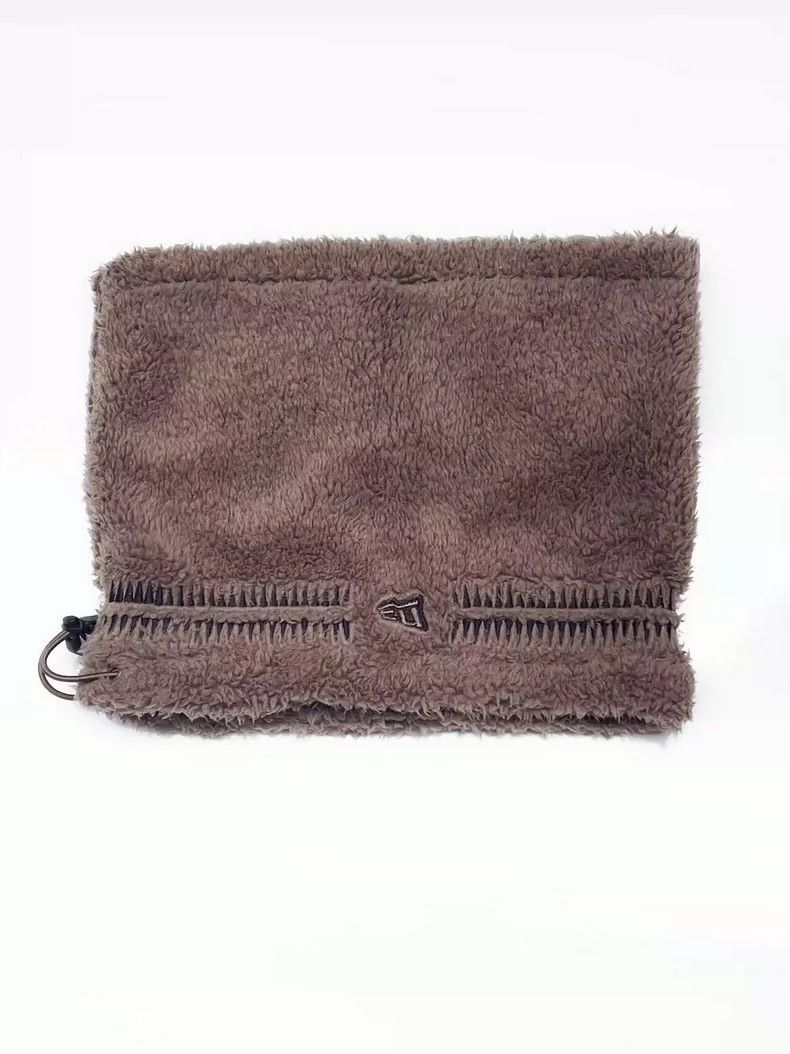 Undercover Polar fleece serrated neck scarf