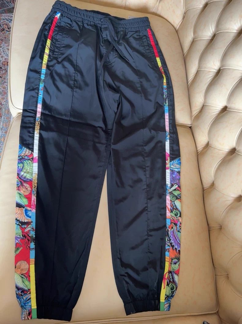 Versace Versace Casual trousers Size US 32 / EU 48 - 1 Thumbnail