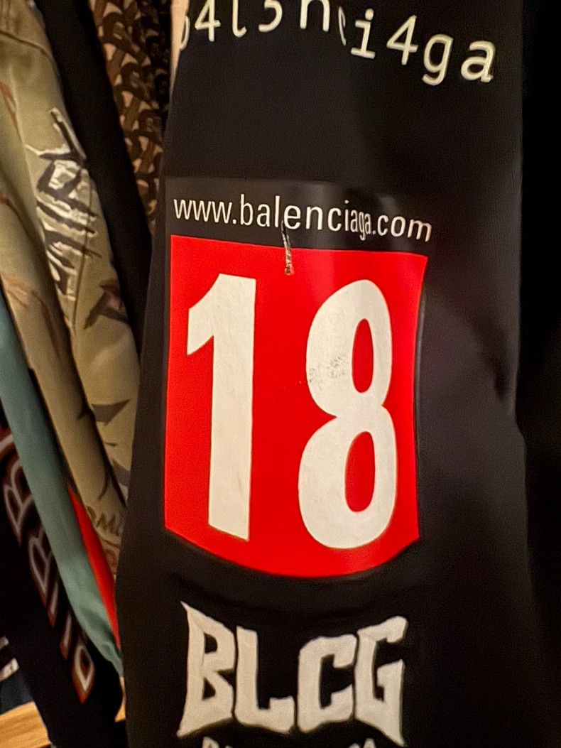 Balenciaga Balenciaga size 37 Mingri world shirt short sleeve Size US XS / EU 42 / 0 - 4 Thumbnail