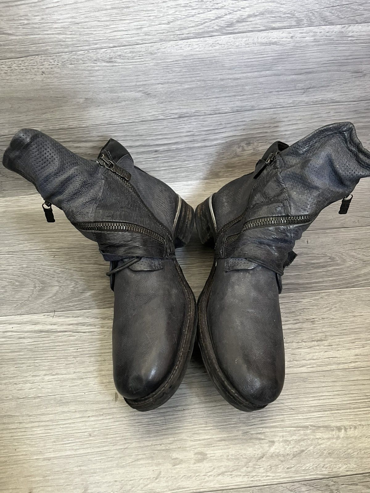 A.S.98 A.s 98 avant garde moto boots sz 40, kimrii. 14th addiction Size US 7 / EU 40 - 8 Thumbnail