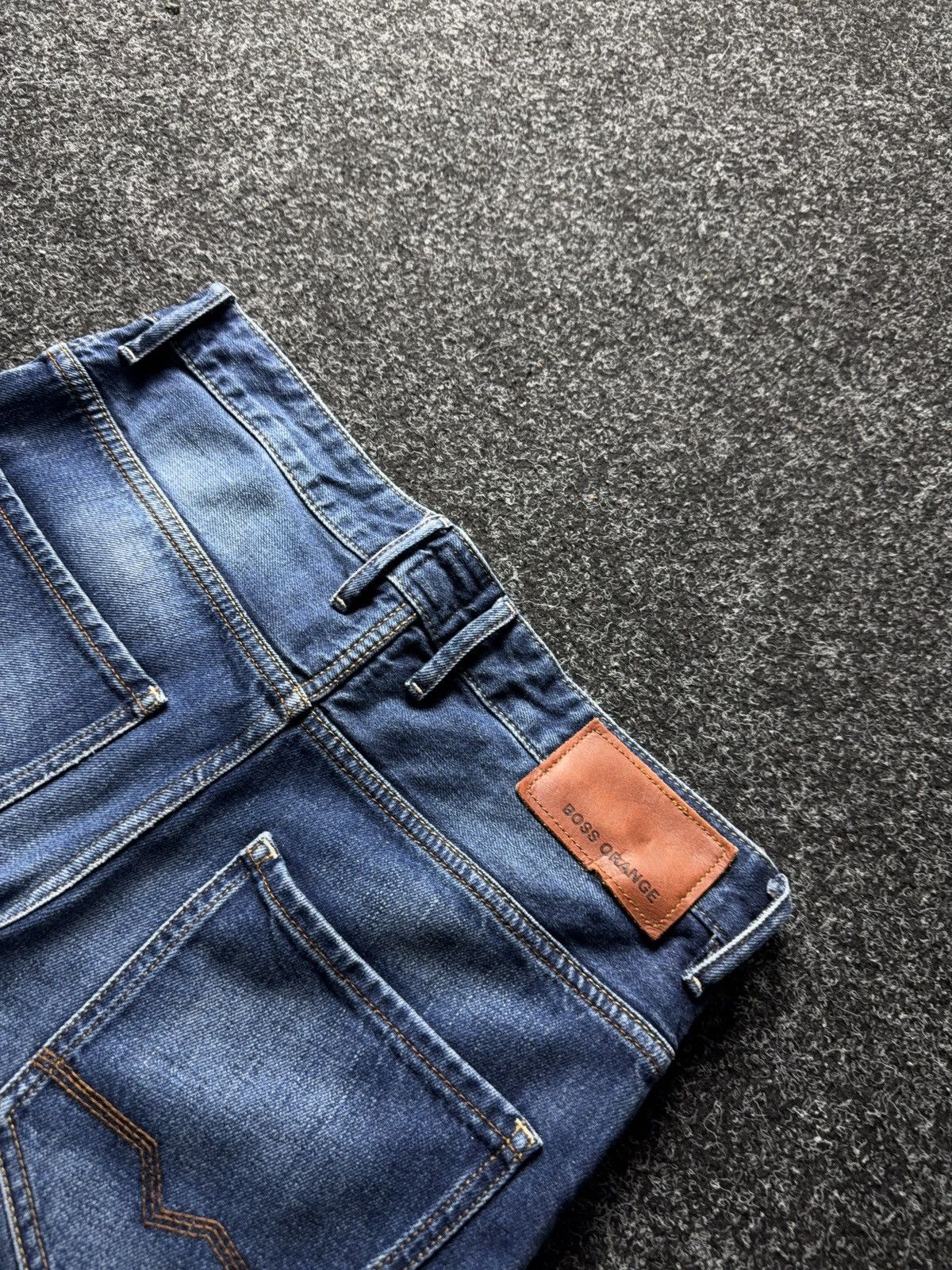 Hugo Boss Luxury y2k BOSS Orange Regular Fit Denim Jeans Blue Wash Size US 30 / EU 46 - 13 Thumbnail