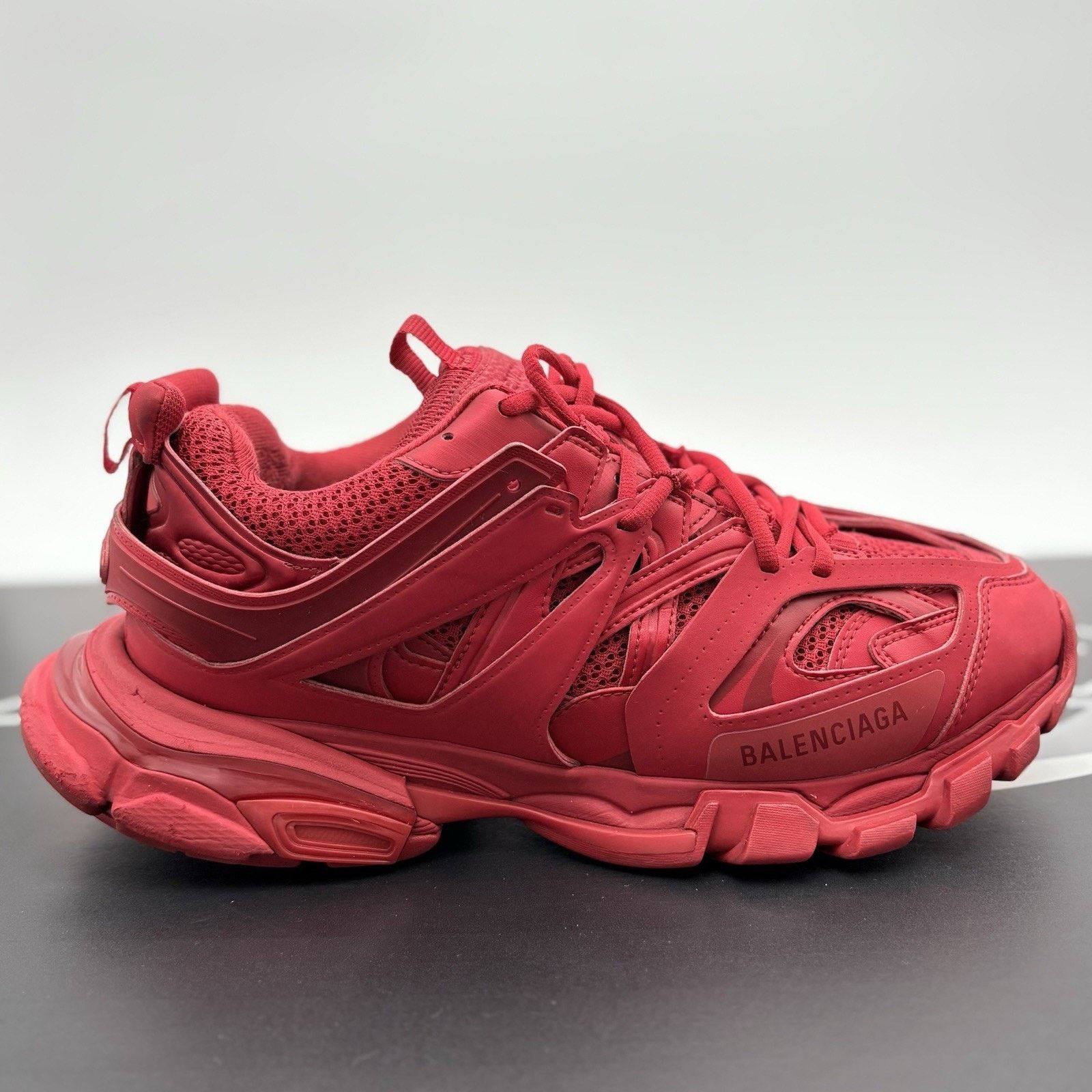Balenciaga Size 42 (9 US) - Balenciaga Track ' Red ' | GOOD CONDITION! Size US 9 / EU 42 - 2 Thumbnail