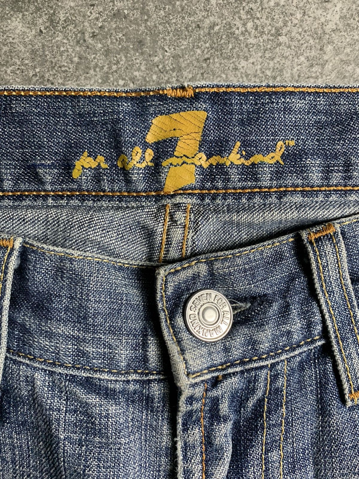 If Six Was Nine × Japanese Brand × Le Grande Bleu (L.G.B.) 2000s For All 7 Man Kind Flared Jeans Size US 27 - 6 Thumbnail