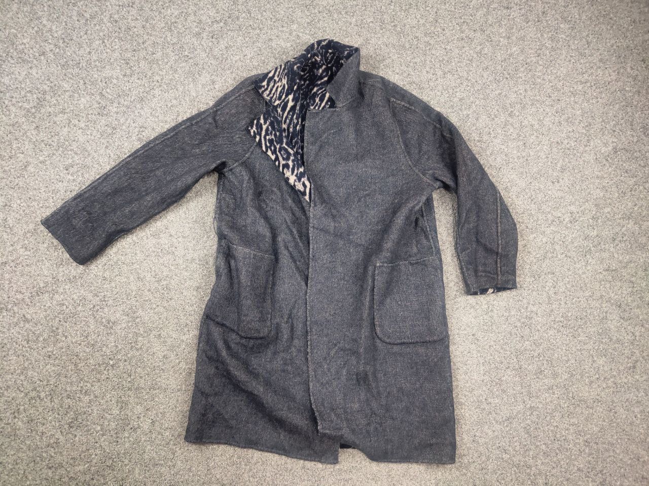 Max Mara Max Mara Weekend Virgin Wool Animal reversible Coat Jacket Size L / US 10 / IT 46 - 15 Thumbnail