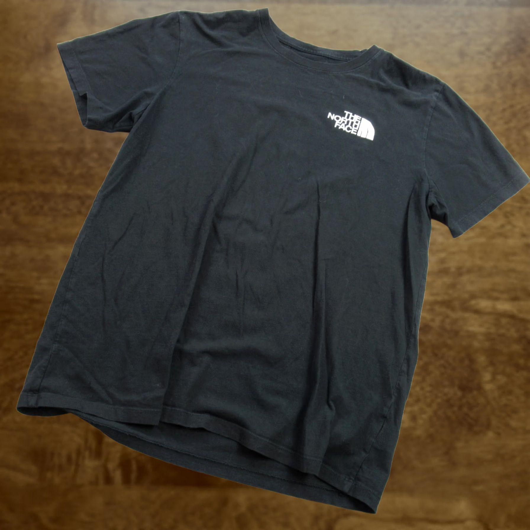 The North Face North Face Shirt Mens Large Black Short Sleeve Crew Neck Casual Lightweight Size US L / EU 52-54 / 3 - 1 Thumbnail
