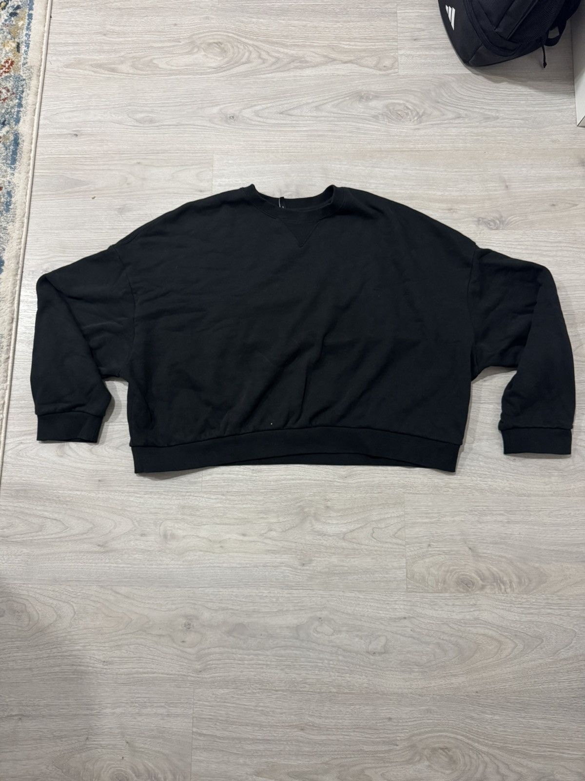 Entire Studios Entire Studios Black Cropped Sweater Size US XL / EU 56 / 4 - 1 Thumbnail