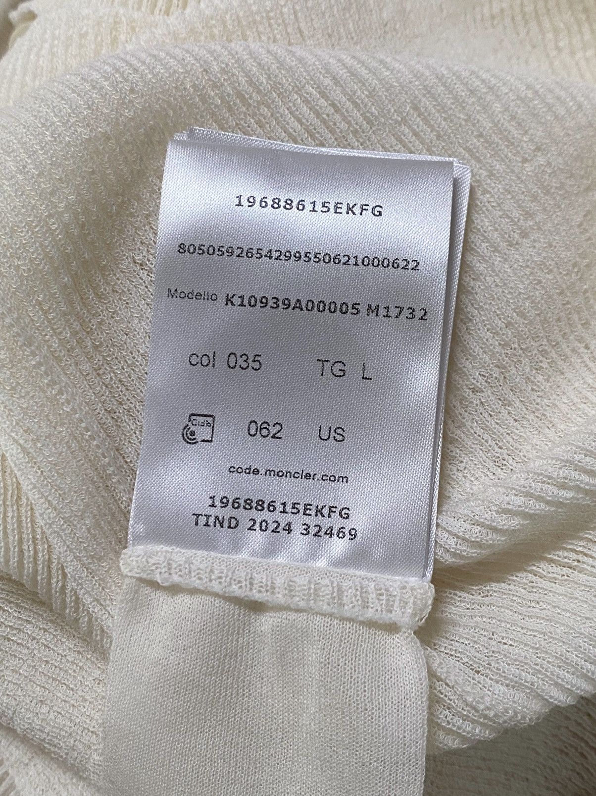Moncler Moncler Long-Sleeve Ribbed Polo Shirt size L Size L / US 10 / IT 46 - 16 Thumbnail