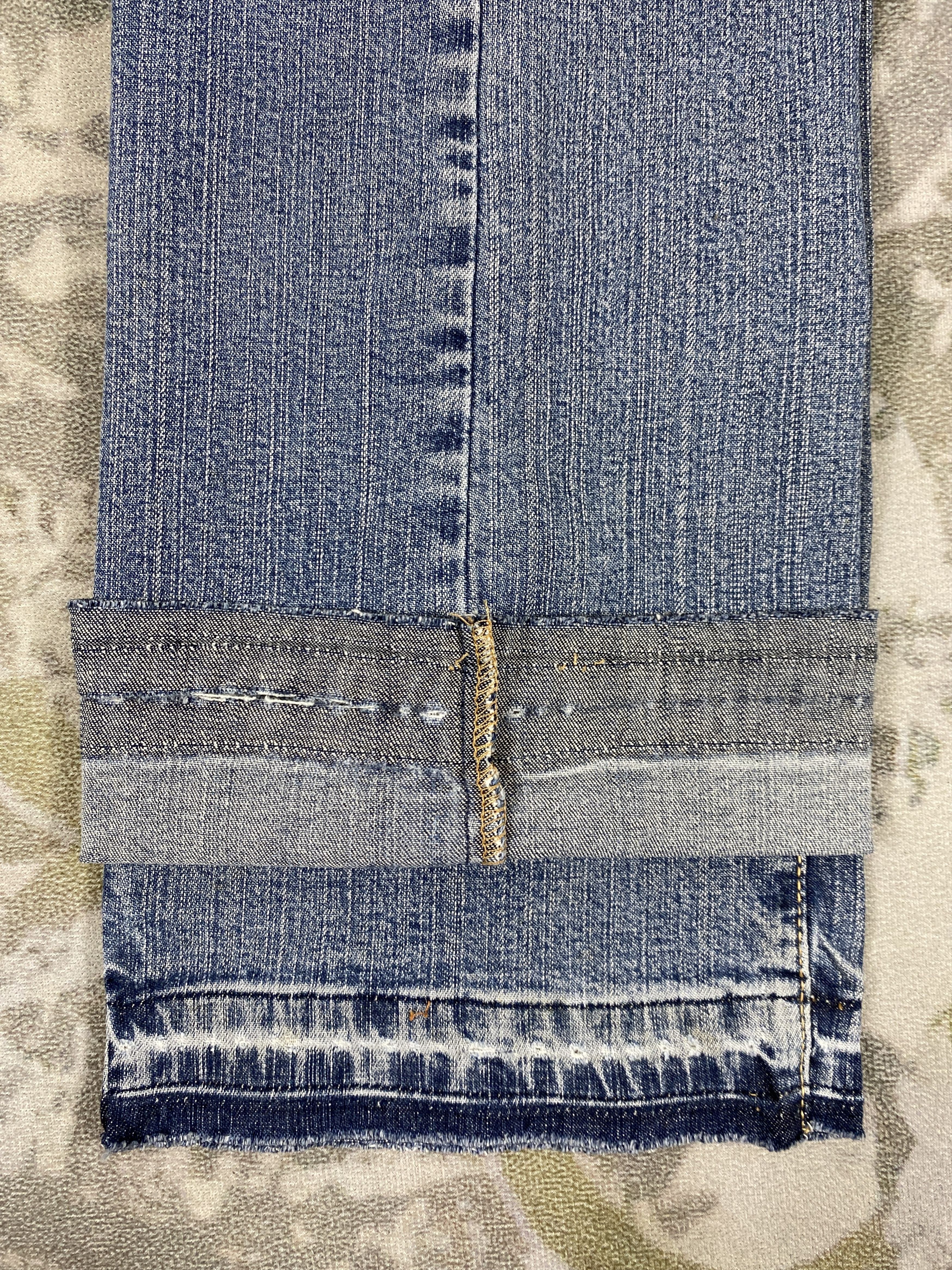Levi's Distressed Blue Vintage Levi's 550 Boot Cut 32x30.5 - JN3515 Size US 32 / EU 48 - 11 Thumbnail