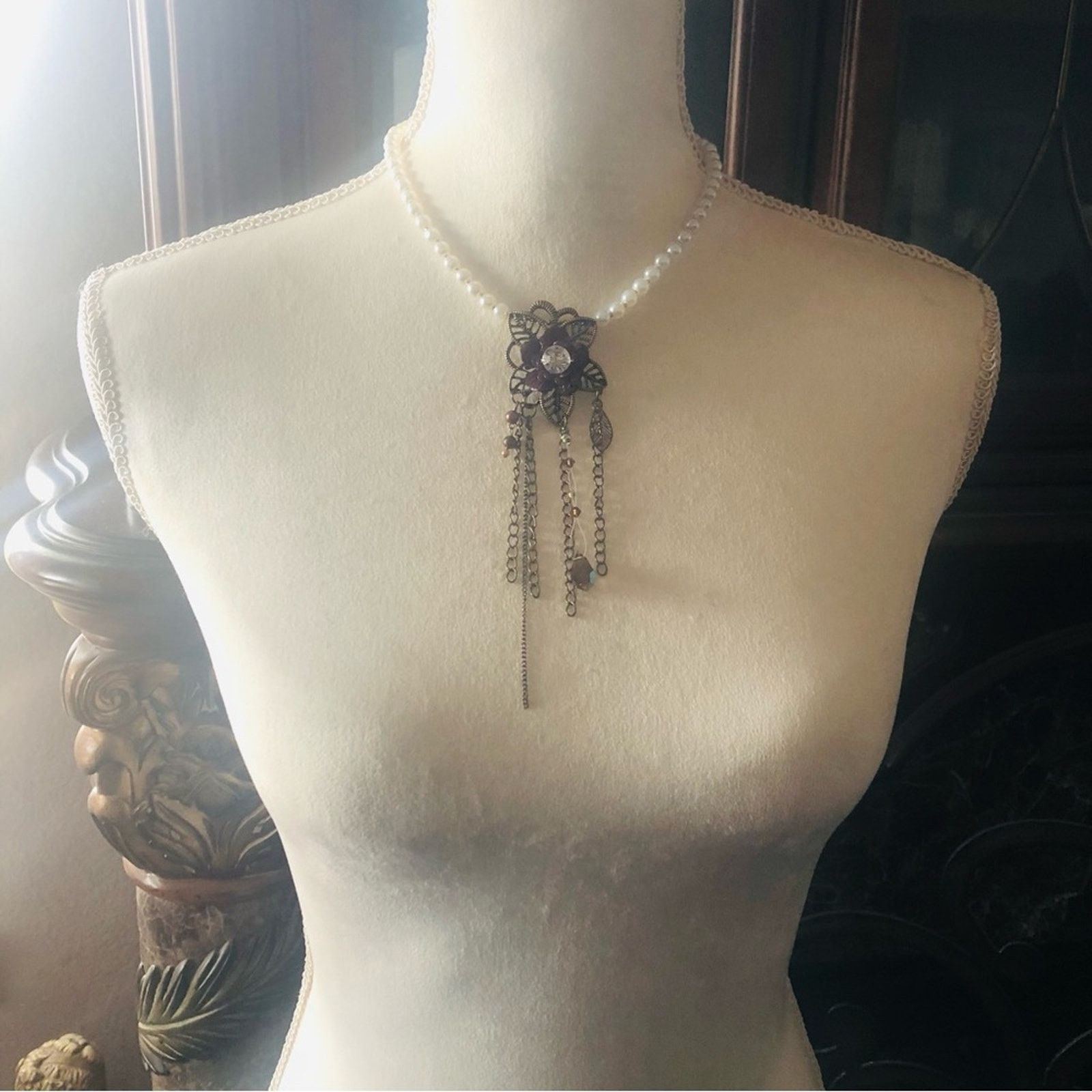 Handmade Handcrafted repurpose botanical floral Pearl necklace Size ONE SIZE - 5 Thumbnail