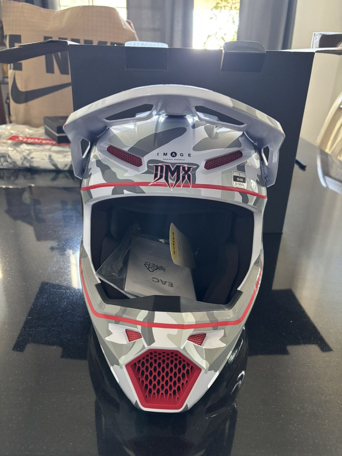 Fox Racing × Supreme Supreme x Fox Racing DMX V1 Helmet Size ONE SIZE - 2 Thumbnail