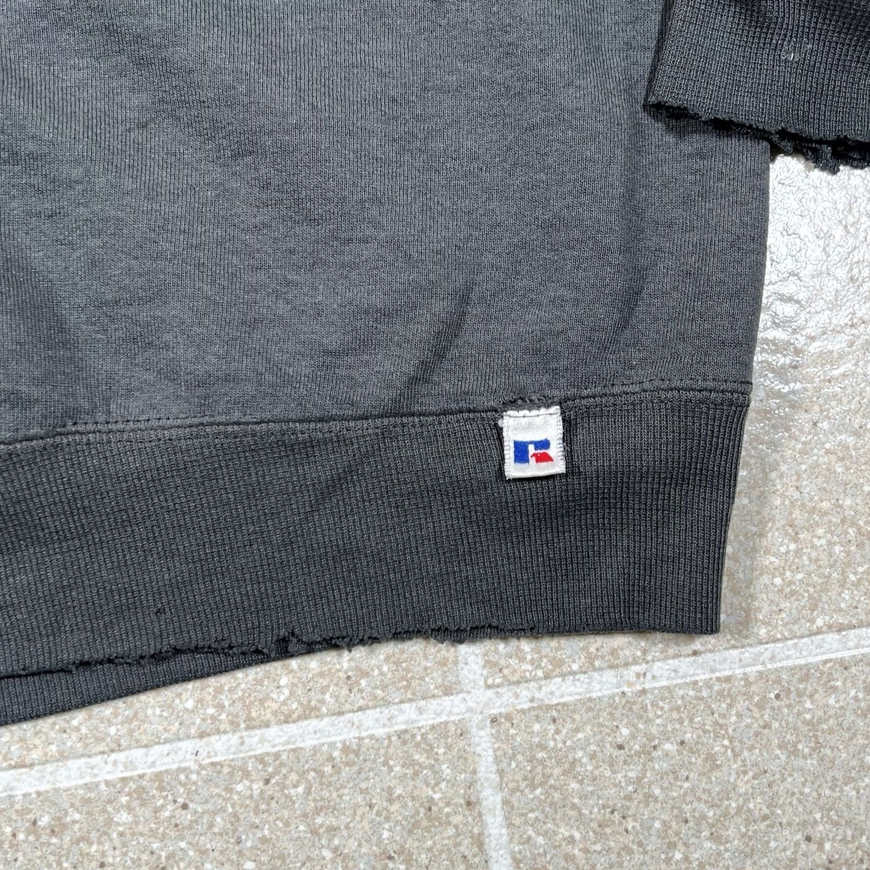 Russell Athletic VINTAGE Russell Athletic Sweatshirt 2XL Gray Men's Heavyweight 90s Made in USA Size US XXL / EU 58 / 5 - 2 Thumbnail