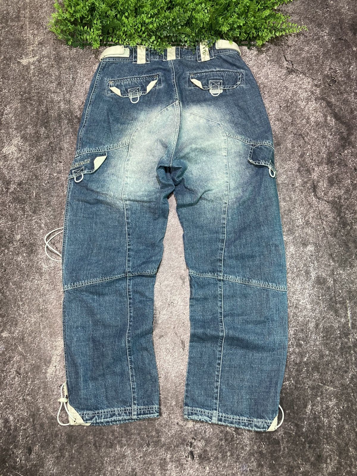 JNCO Vintage Y2K Fishbone Multi-pocket Flared Washed Jeans Pants Size US 30 / EU 46 - 13 Thumbnail