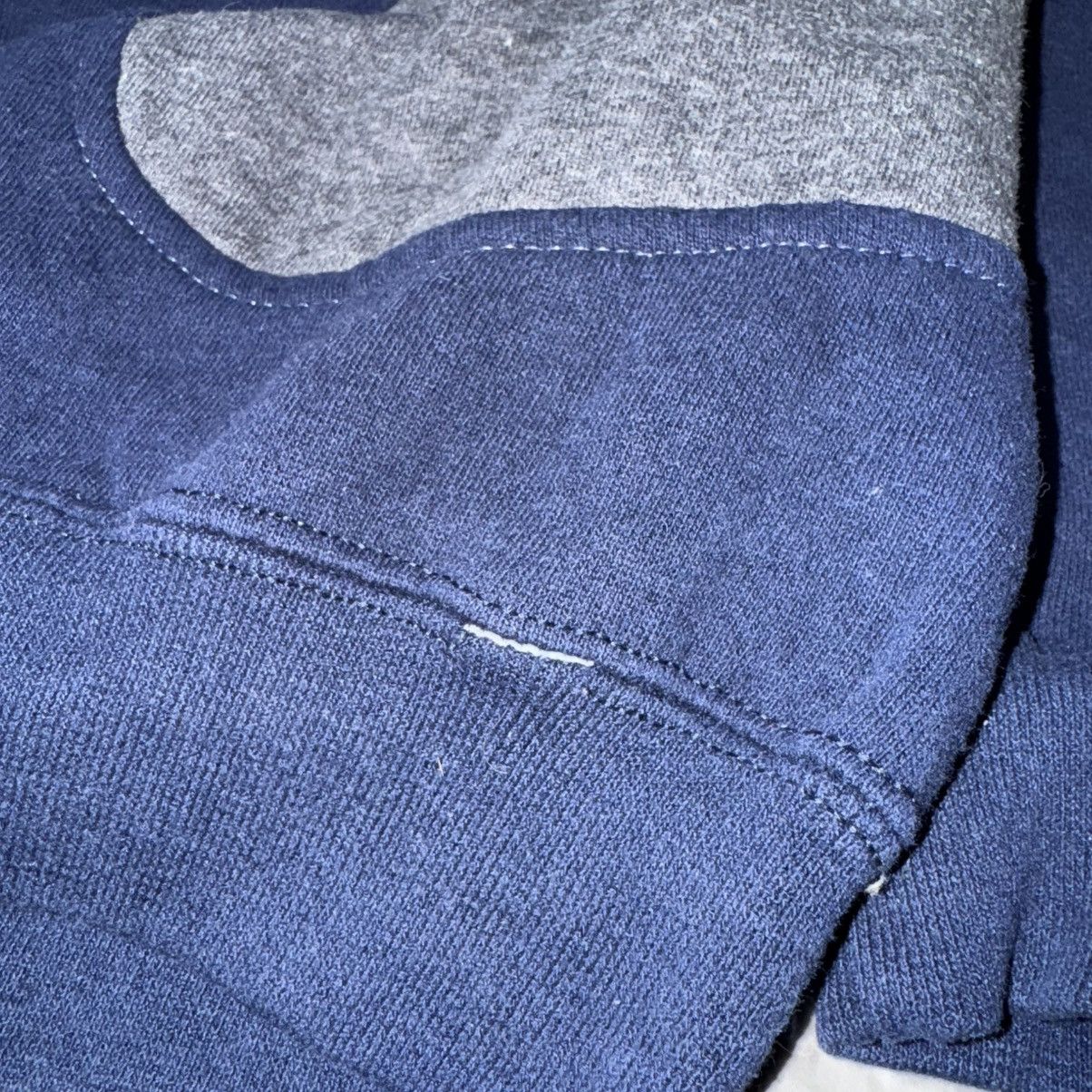 Nike Vintage Nike Embroidered Sweatshirt Blue Grey Size US L / EU 52-54 / 3 - 9 Thumbnail