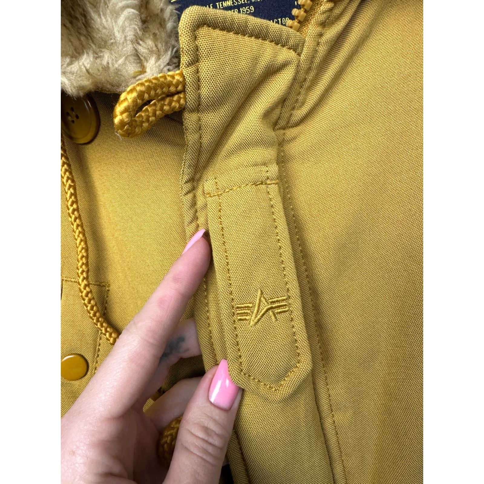 Vintage Alpha N3B Parka Jacket XS Mens Yellow Nike World? Size US XS / EU 42 / 0 - 5 Thumbnail