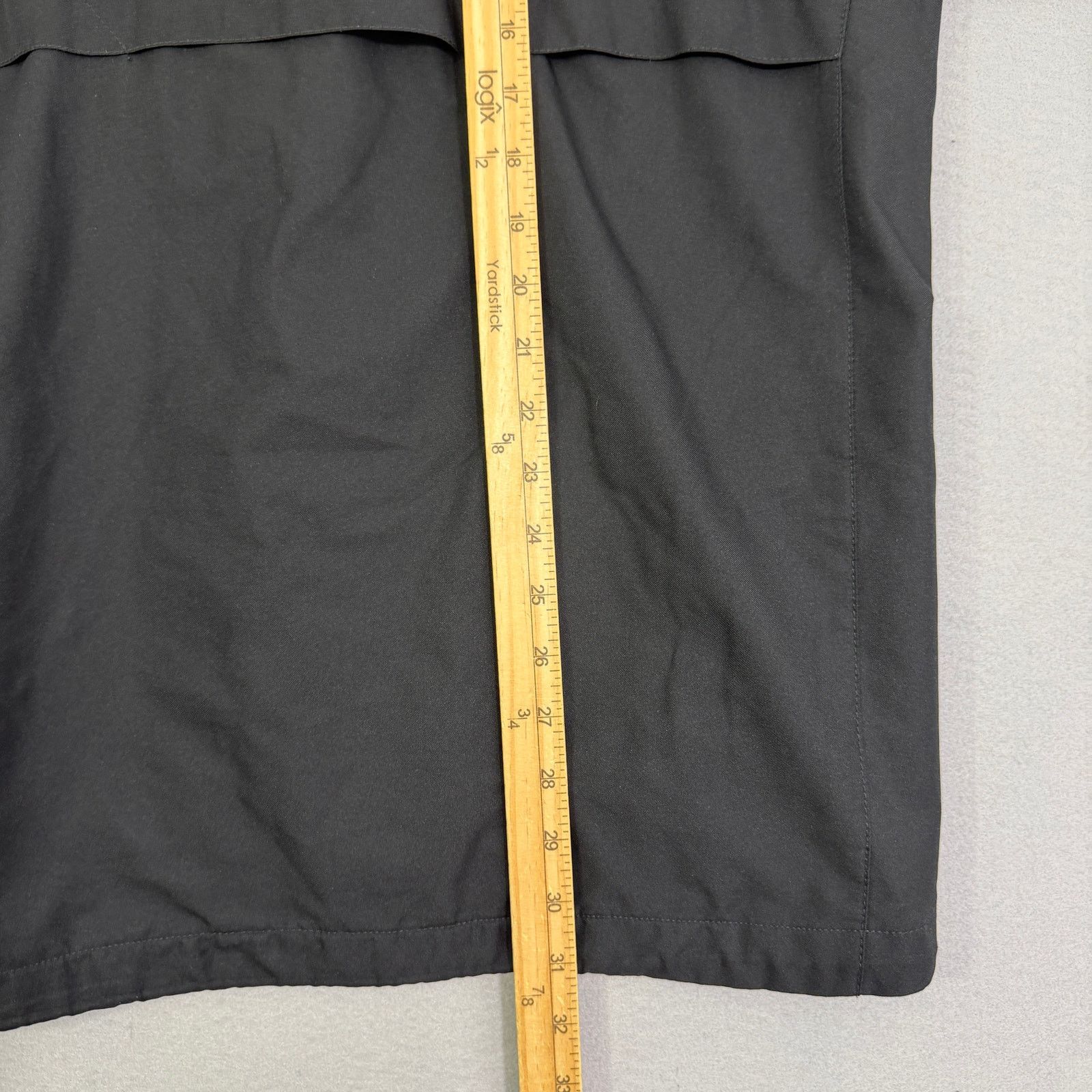 Nike Vintage Nike Windbreaker Jacket Men's Large Black 90s Size US L / EU 52-54 / 3 - 8 Thumbnail