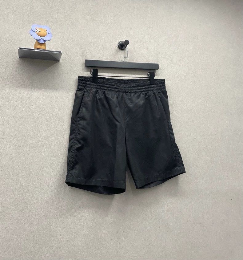 Louis Vuitton Louis Vuitton size m SS25 25 Early Spring Solid Elastic Tr Size US 30 / EU 46 - 4 Thumbnail
