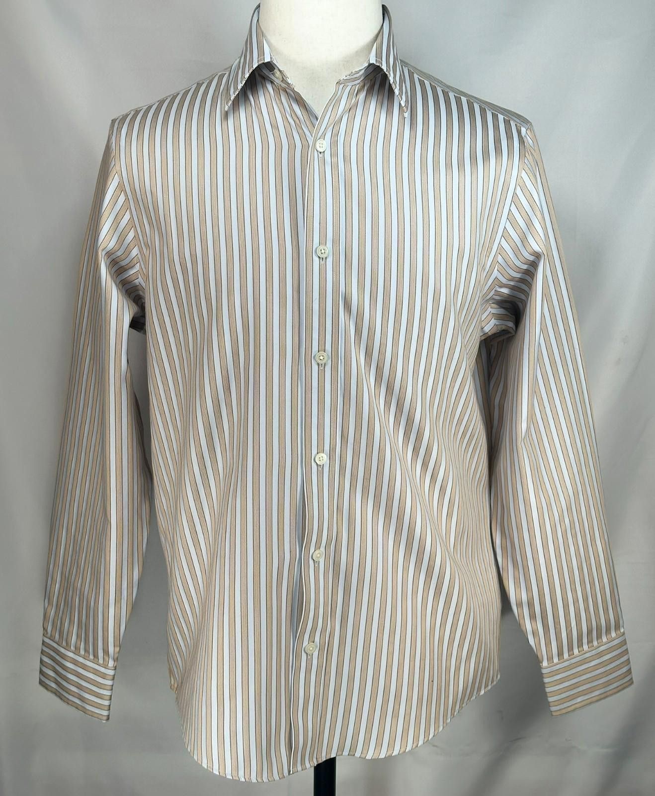 Banana Republic Banana Republic Non Iron Classic Fit Button-Up Men S 14-14.5 Size 36R - 1 Thumbnail