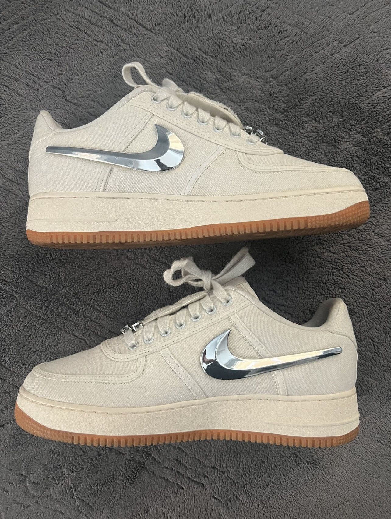 Nike × Travis Scott Travis Scott Air Force 1 Cactus Jack Sail Size US 9 / EU 42 - 2 Thumbnail