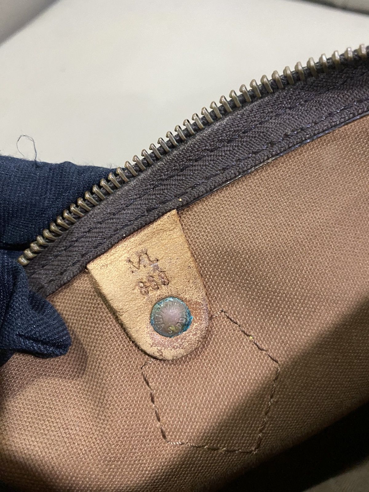 Louis Vuitton Authentic Vintage Louis Vuitton Monogram Speedy 30 Size ONE SIZE - 23 Thumbnail