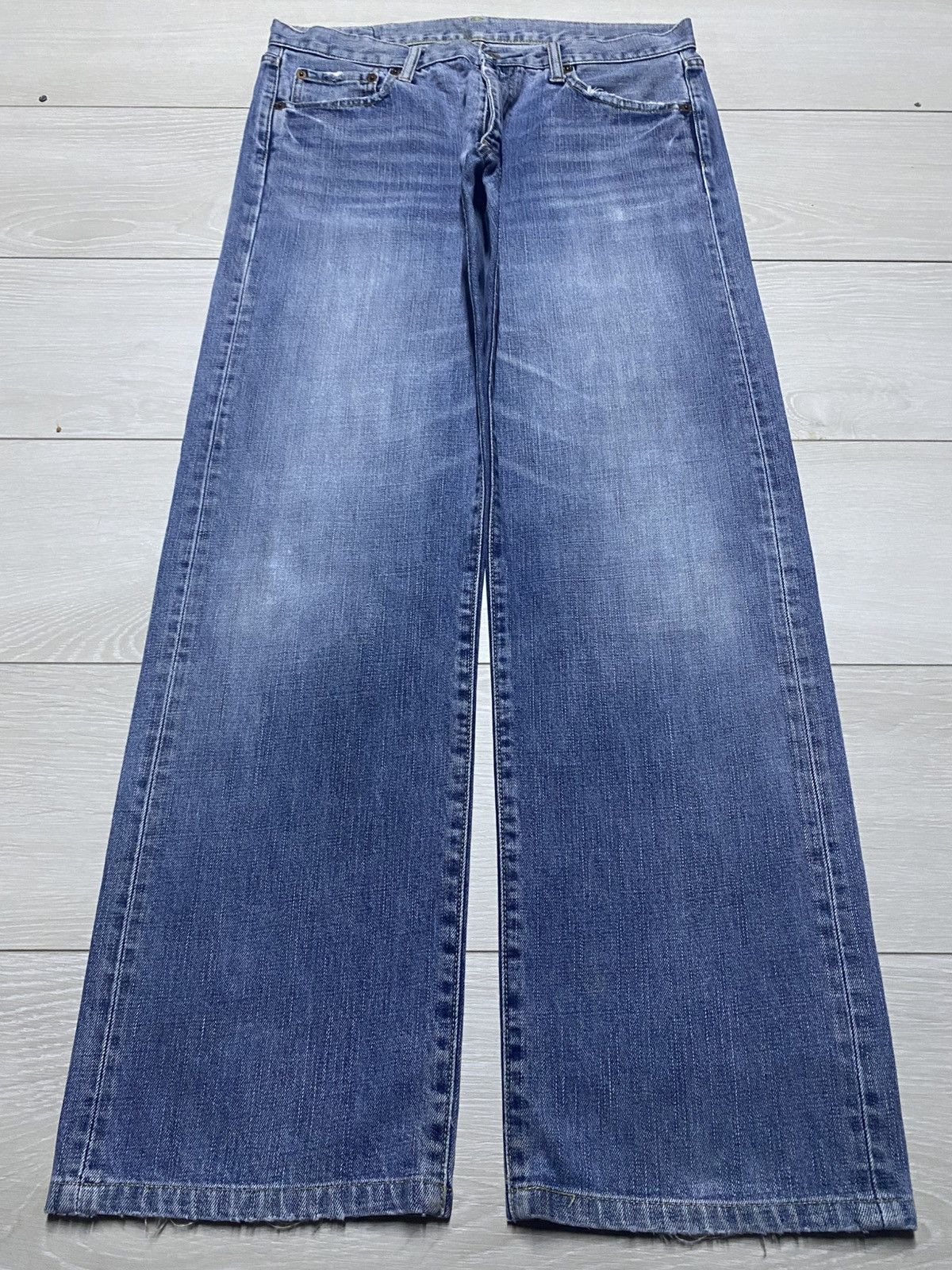 Uniqlo Vintage Japanese Brand Uniqlo S003 Faded Wash Baggy Jeans Size US 33 - 1 Thumbnail