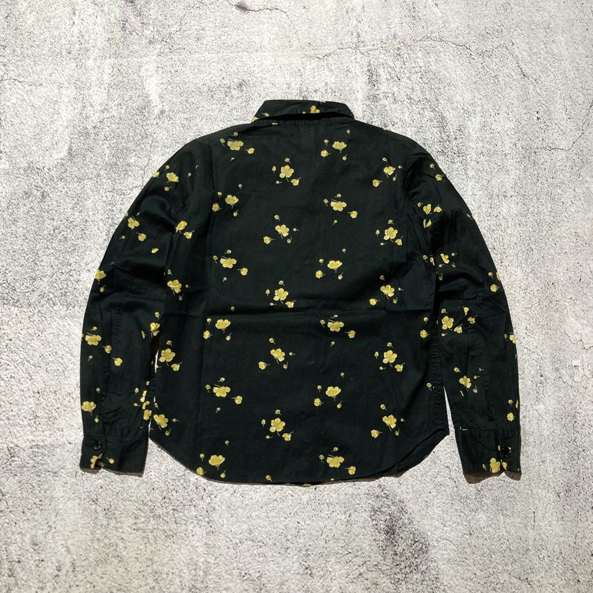 agnes b. 🇫🇷Vintage agnes b. Paris Flowers Button Up Shirt Luxury Black Size US S / EU 44-46 / 1 - 9 Thumbnail