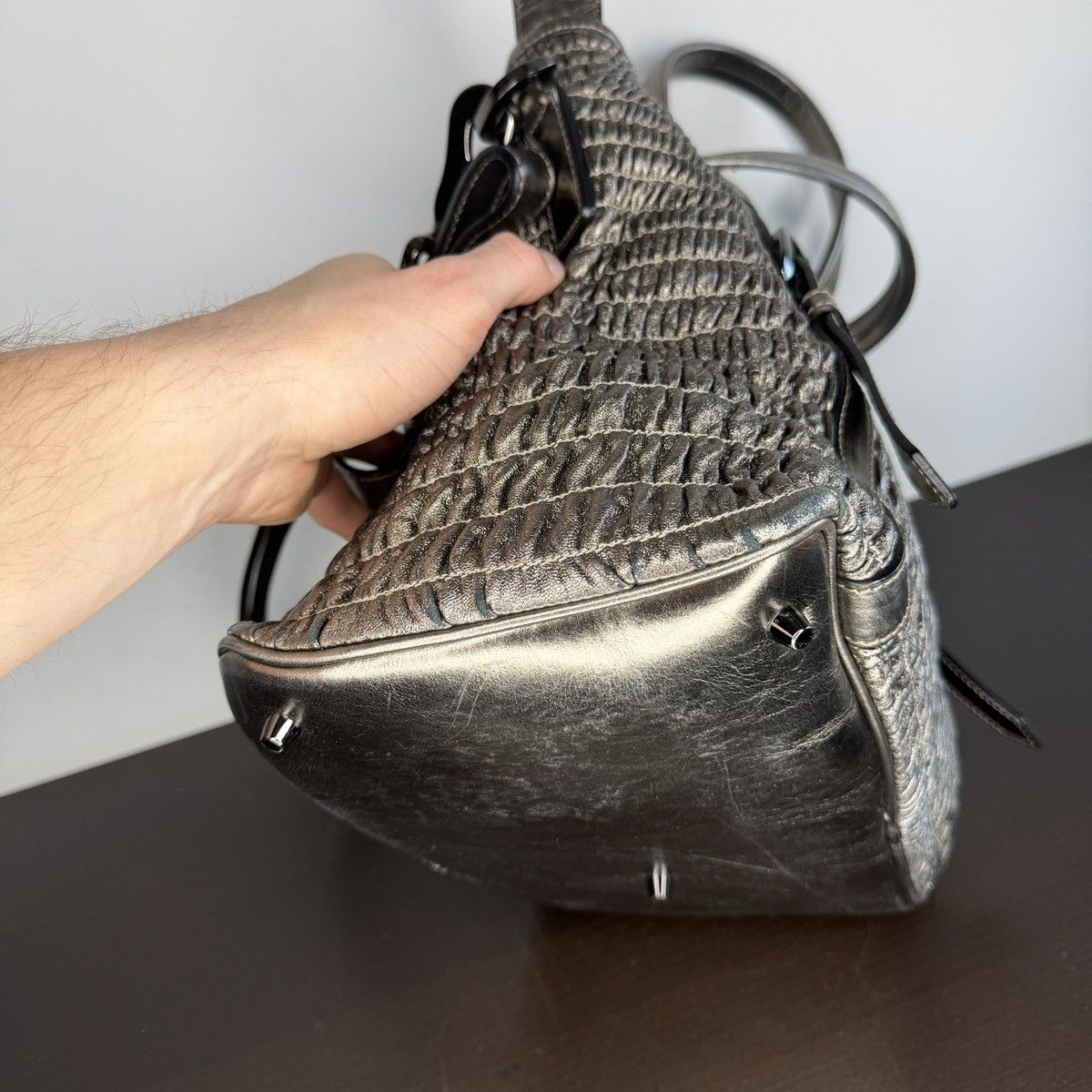 Burberry Burberry Silver Leather Runaway Calf Skin Curvy Bag Size ONE SIZE - 11 Thumbnail