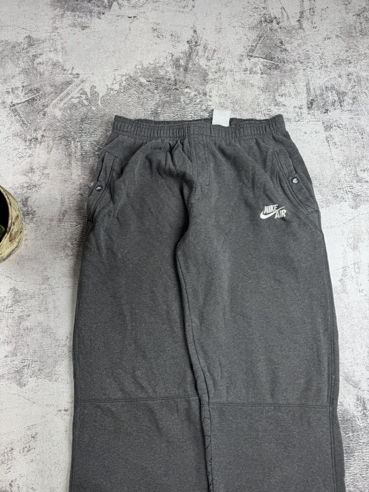 Nike Nike Air Medium Gray Men Baggy Wide Sweat Pants Trousers Activewear Cotton Sport Size US 32 / EU 48 - 4 Thumbnail