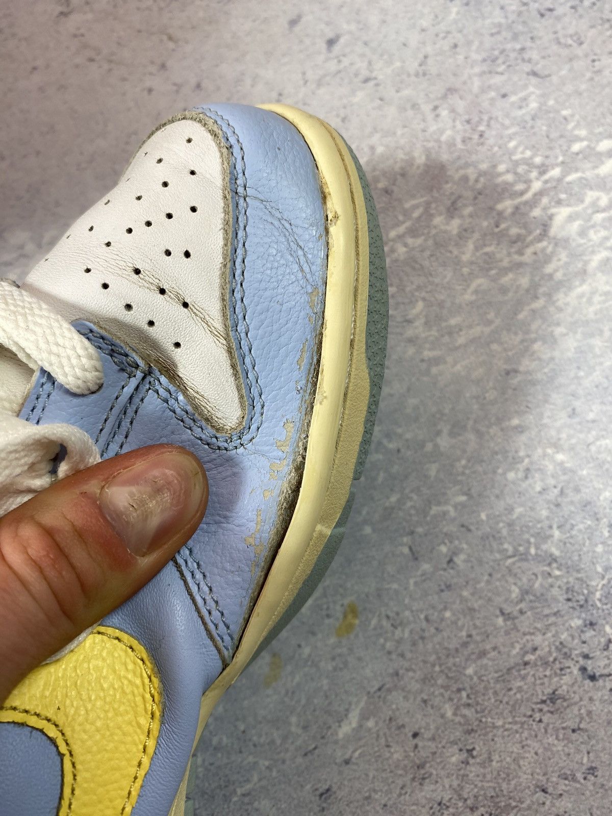 Vintage Vintage Nike Dunk Low Ice Blue Maize White 2000 Size US 5 / EU 37 - 9 Thumbnail