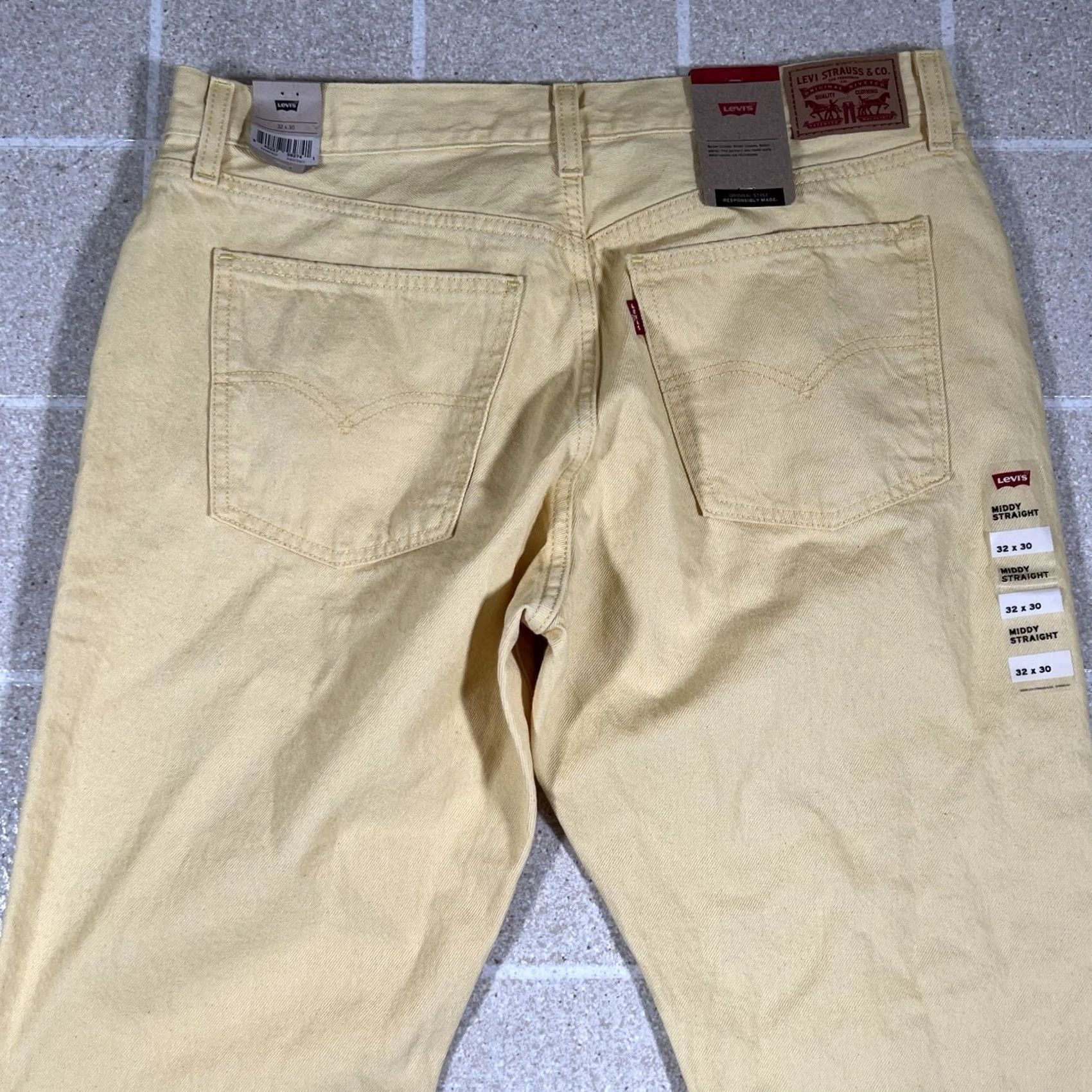 Levi's Levi's Jeans Womens 32x30 Yellow Denim Cotton Straight Mid Rise Middy NWT Regular Womens Size 24" / US 00 / IT 34 - 2 Thumbnail