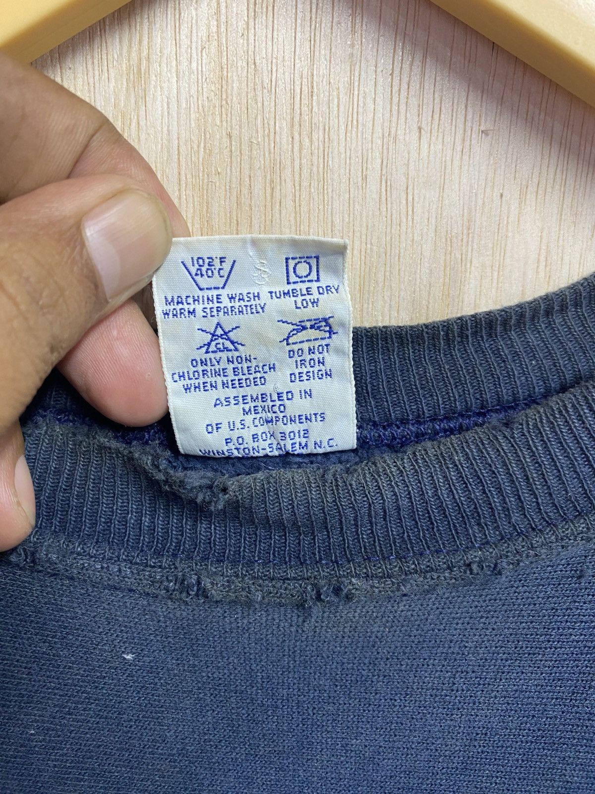 Champion vintage 90' Champion Reverse Weave crewneck sweatshirt Size US XL / EU 56 / 4 - 3 Thumbnail