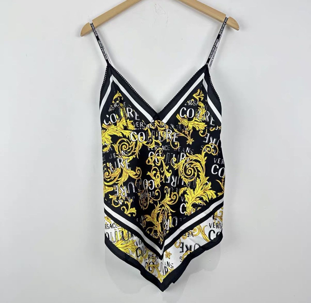 Versace Versace Monogram Camisole J42 Size M / US 6-8 / IT 42-44 - 1 Thumbnail