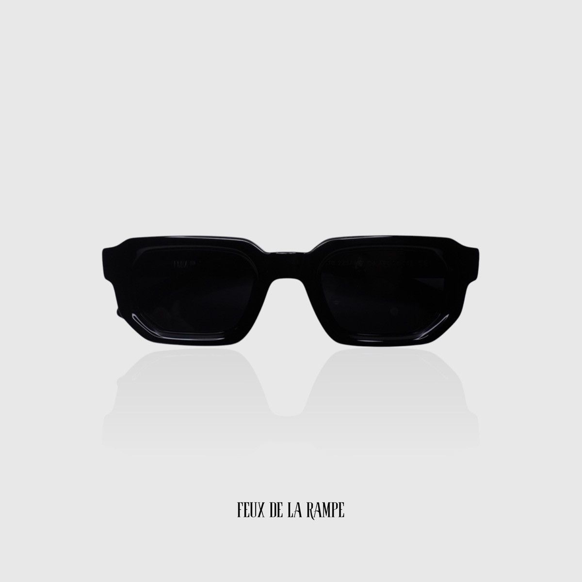 Designer « The Classic Black » Sunglasses by FDLR Size ONE SIZE - 3 Thumbnail