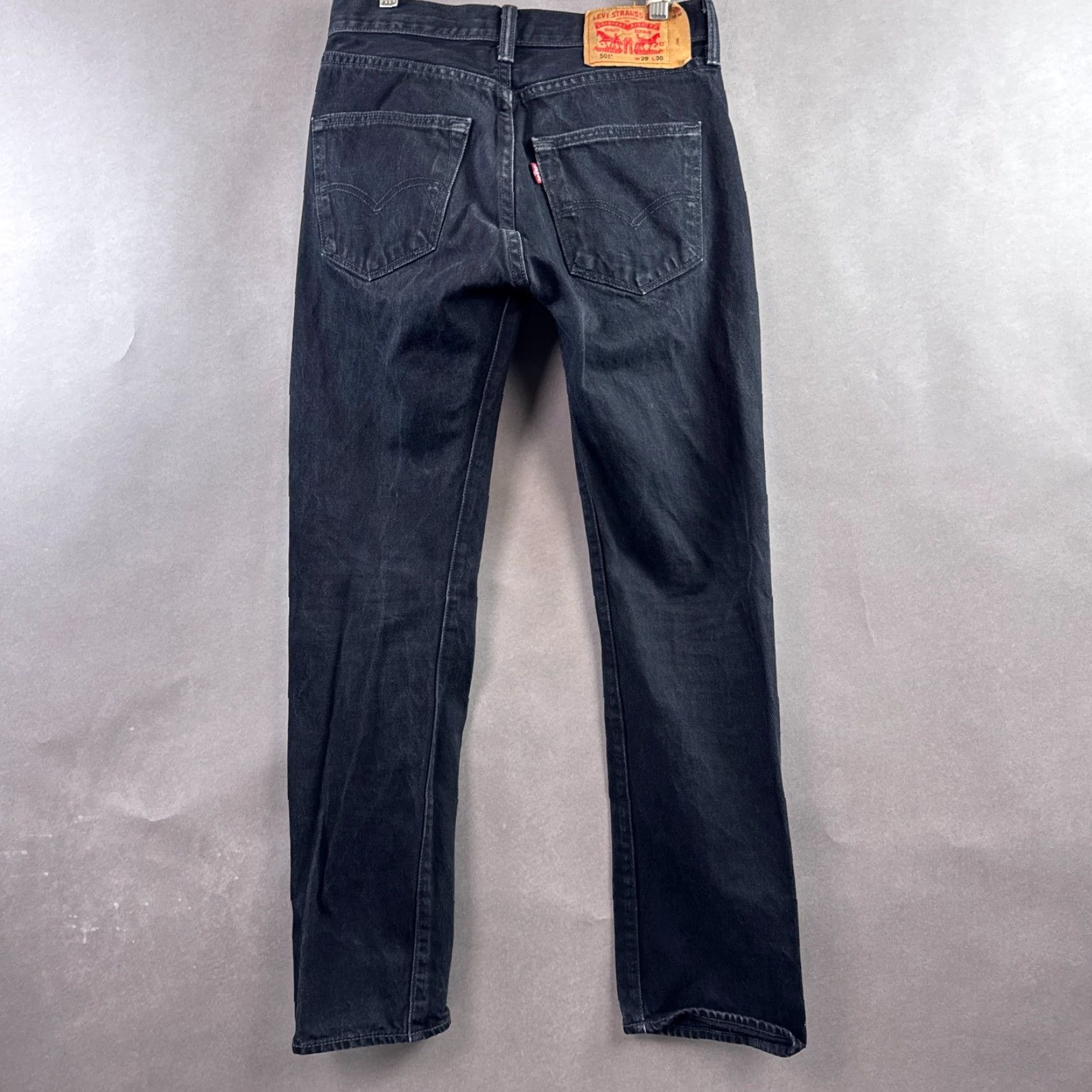 Levi's Levi's 501 Jeans Mens 29x30 Black Button Fly Denim Pants Dark Wash Straight 5-Pocket Mens Size US 29 - 3 Thumbnail