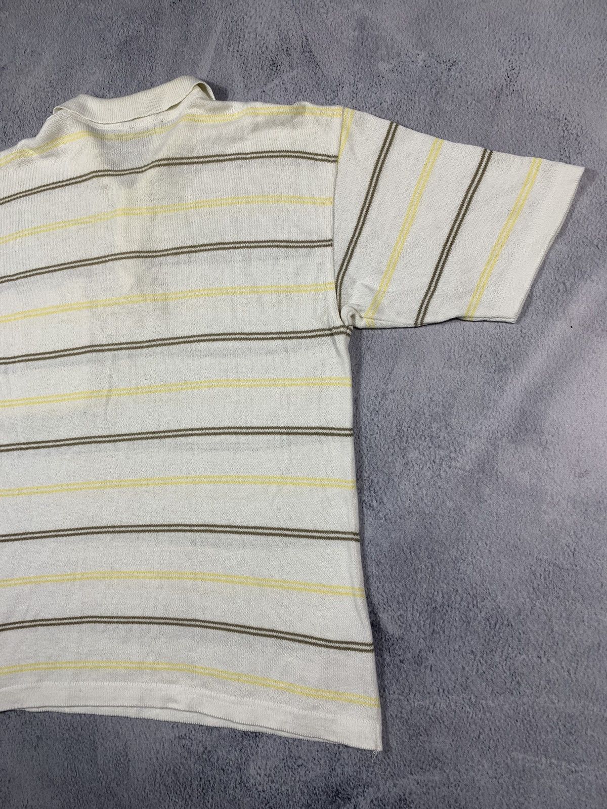 Vintage Vintage 90s Striped golf 1/4 polo tee oldmoney style size M Size US M / EU 48-50 / 2 - 9 Thumbnail