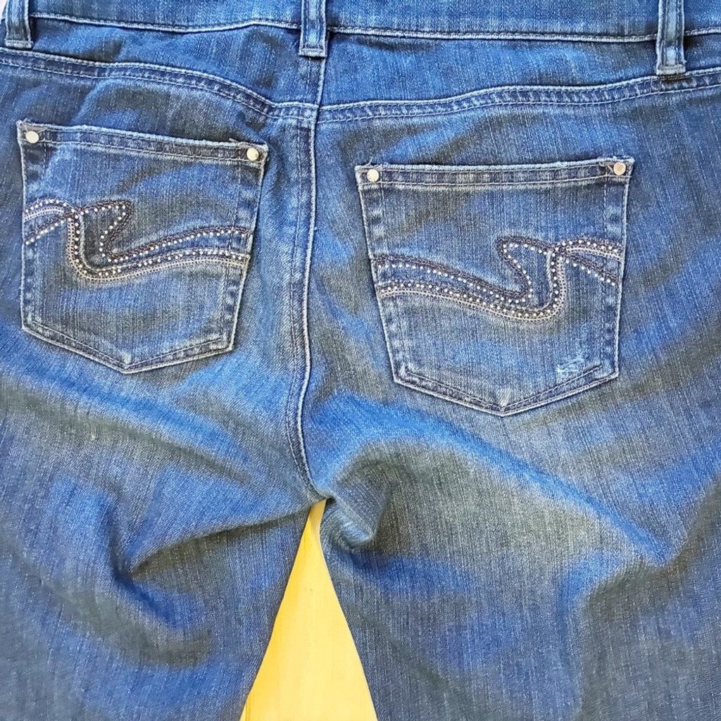 White House Black Market White House Black Market Distressed Slim Ankle Jeans Size 00 Size 24" / US 00 / IT 34 - 5 Thumbnail