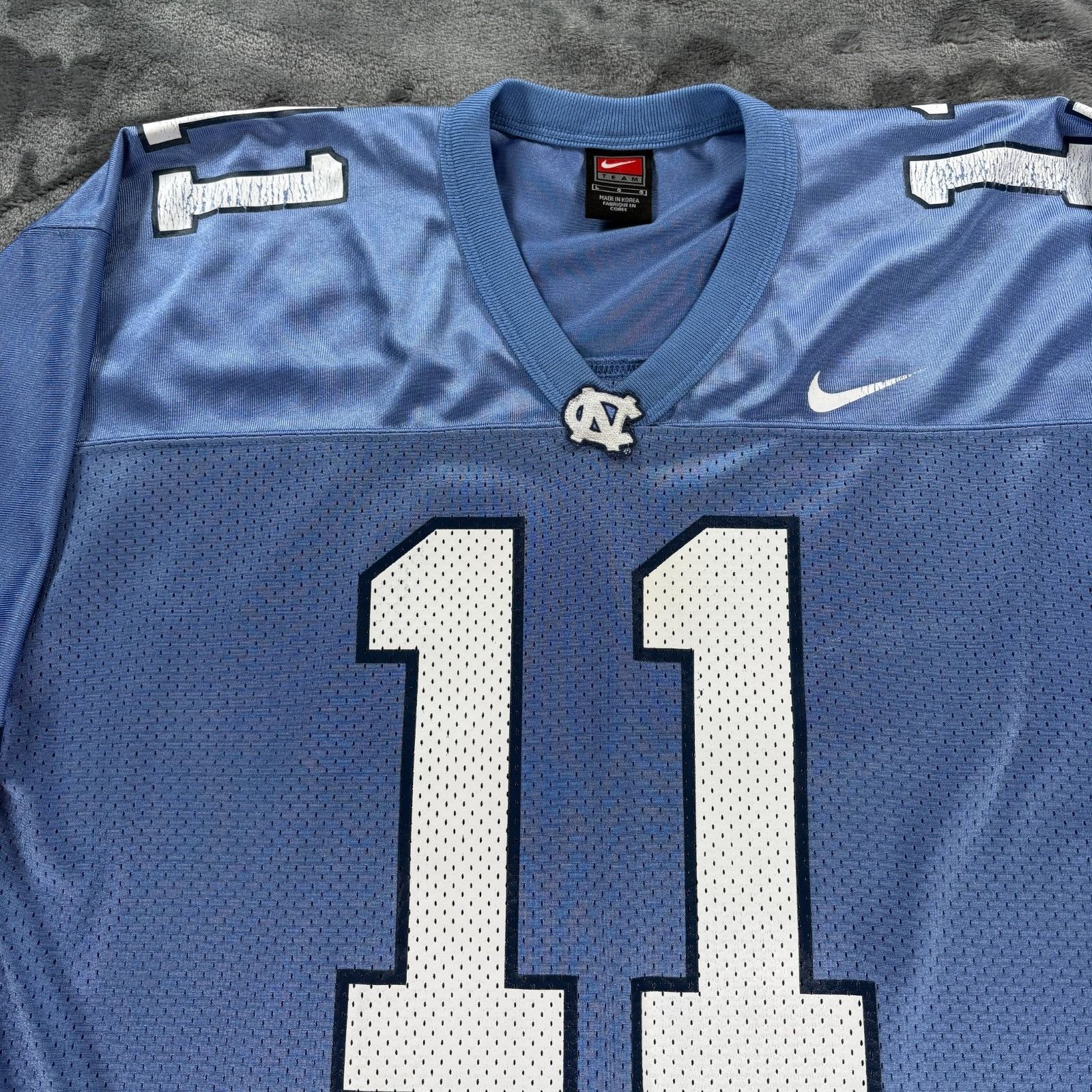Nike Vintage Y2K Nike Team North Carolina Tar Heels 11 Football J Size US L / EU 52-54 / 3 - 3 Thumbnail