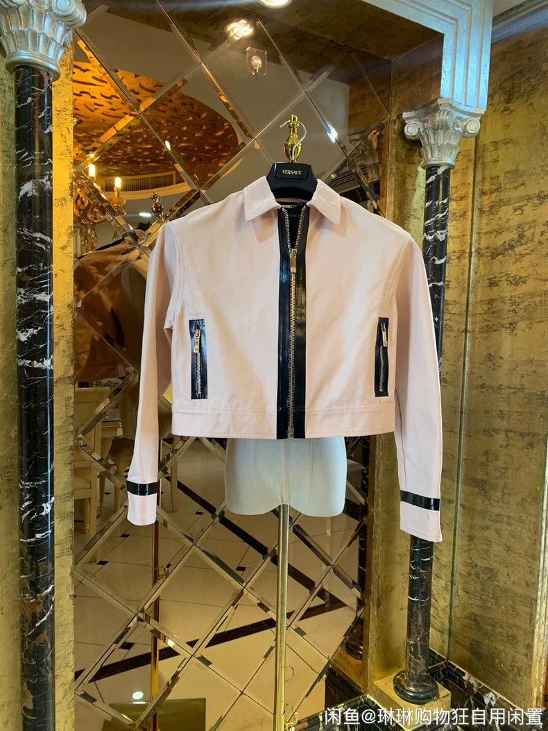 Versace Versace Genuine motorcycle jackets are tender in color and Size M / US 6-8 / IT 42-44 - 2 Thumbnail