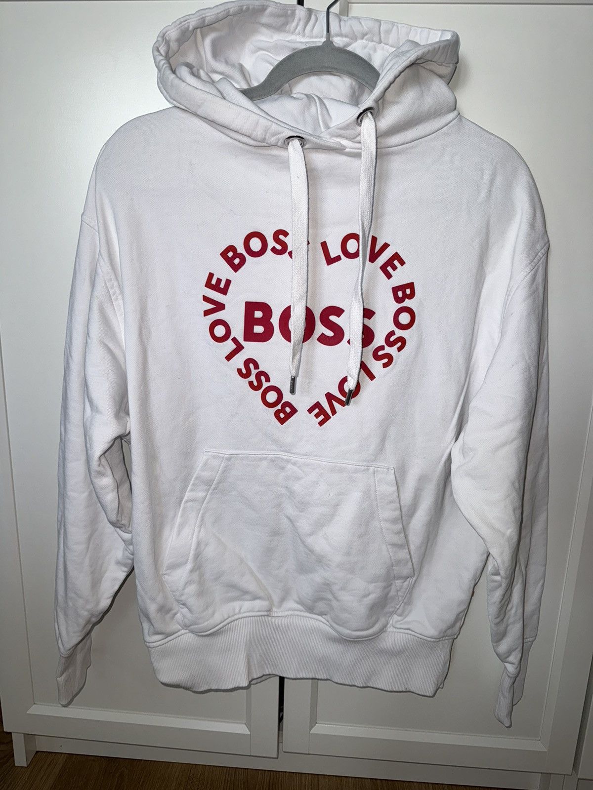 Hugo Boss Boss hoodie white with logo heart love boss Size US S / EU 44-46 / 1 - 2 Thumbnail