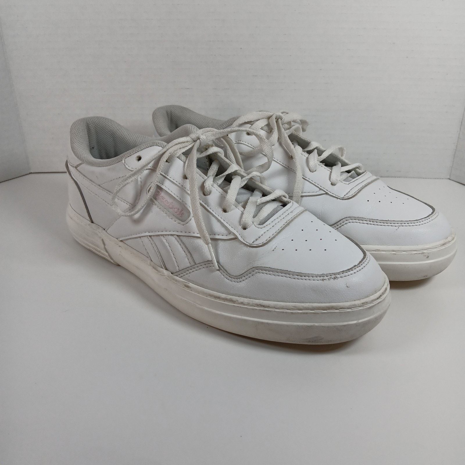Reebok Reebok Classic Womens Shoes AR30149 White Pink Retro Size 10 Size US 10 / IT 40 - 1 Thumbnail