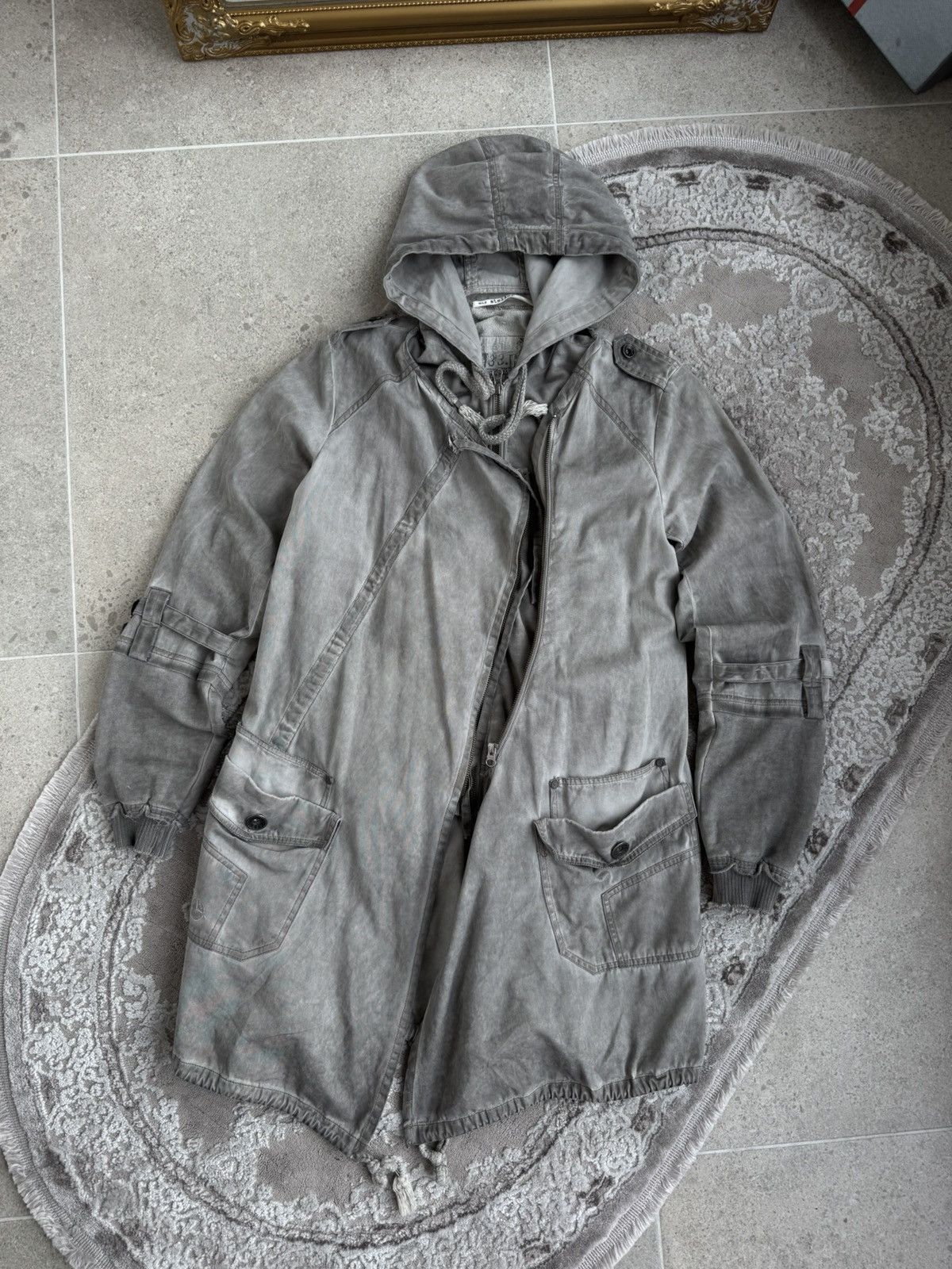 Japanese Brand Archival Faded Grey Longline Parka Hoodie Avant-Garde Style Size US S / EU 44-46 / 1 - 1 Thumbnail